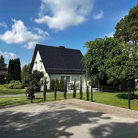 شقة -haus Am Waeldchen- *