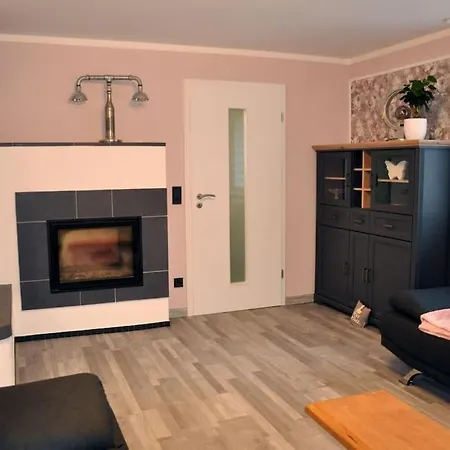 -haus Am Waeldchen- * تسيهدينك