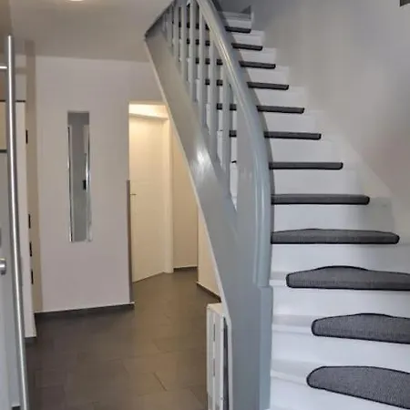 شقة -haus Am Waeldchen- *